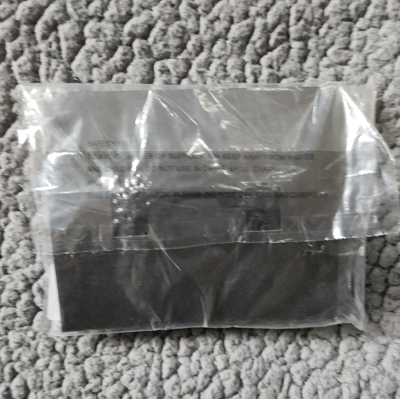 Killstar Bow Down barratte - Picture 4 of 4